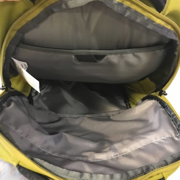 The North Face Jester Backpack, Green, One Size - Picture 6 of 7